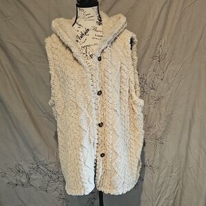 Source Unknown Cream Sherpa Hooded Button Vest